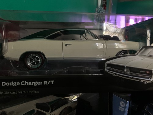 1969 dodge charger white - charger,