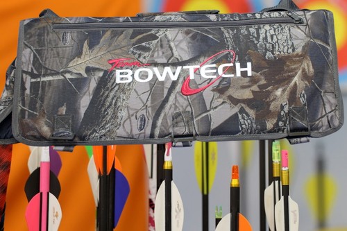 Bowtech archery soft - bow, case