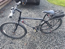 Land Rover mountain, street