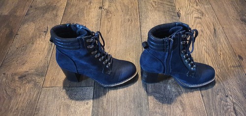 Landrover navy lace - landrover,
