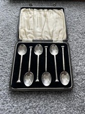 A very nice set of 6 early