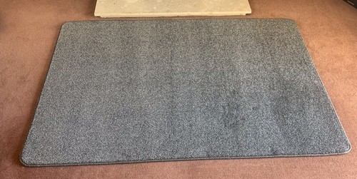Plain dark grey rug - 180, x