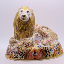 Royal Crown Derby Paperweight