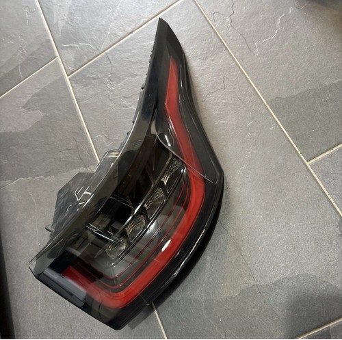 Left combination rear light - left,