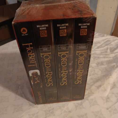 Tolkien book set - tolkien, set: