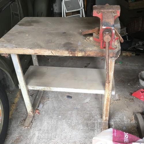 Work bench heavy duty used - heavy,