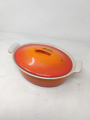 Creuset 22 cast iron - no.,