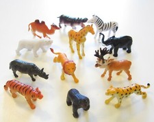 12 NEW ZOO ANIMALS TOY PLAYSET