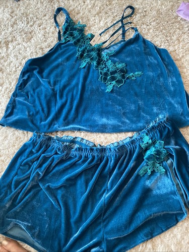 New with tags - with, tags&