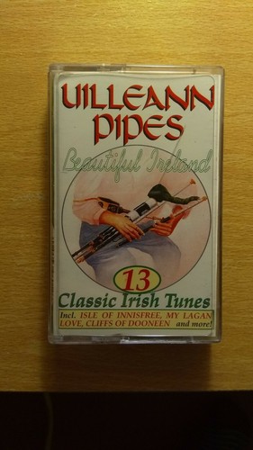 Uilleann pipes beautiful - pipes:,