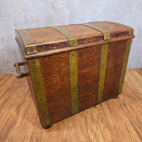 Vintage oak veneer dome top - vintage,