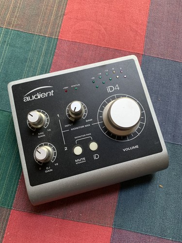 Audient id4 high performance - id4,