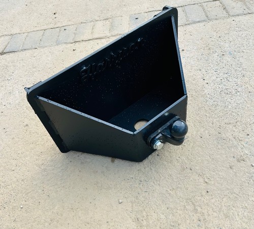 Avant loader tow - , bar