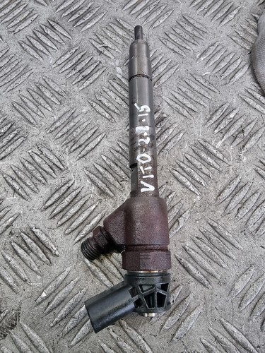 Mercedes vito fuel injector - mercedes,