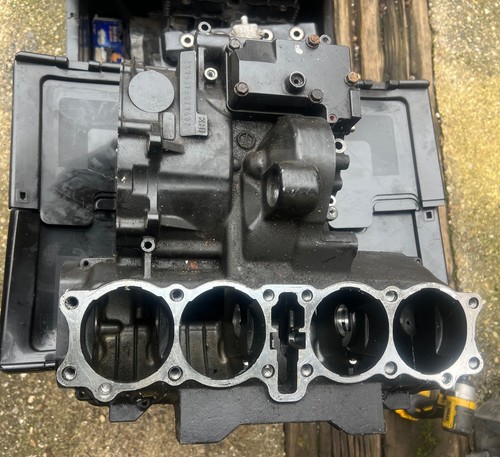 Kawasaki zxr750 engine - kawasaki,