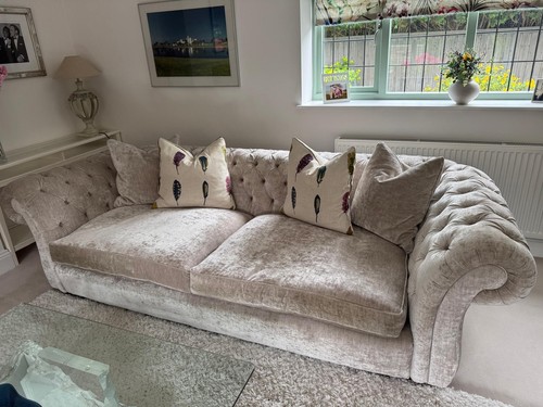 Large seater velvet - large,