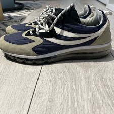Russell & Bromley Premium