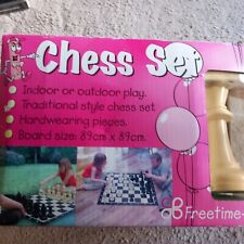 ACL GARDEN  CHESS SET  KING IS 7'' HIGH BOARD IS 35'' X 35''