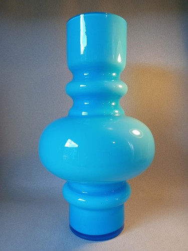 Mid century scandinavian - mid, style