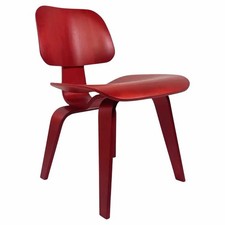 Eames Molded Plywood DCW in
