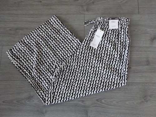 Marks spencer black - &,