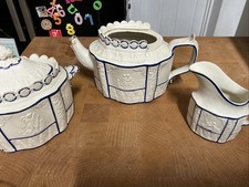 c1800 Castleford Teapot Feld Spathic Stoneware , jug, and sugar bowl a/f