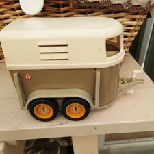 Vintage SCHLEICH HORSE BOX (For Farm or Stable Horses) 2003 back door missing 