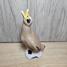 Brown Duck goose bird pie vent