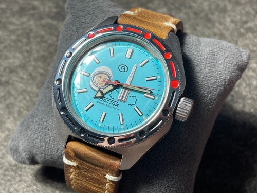 Mechanical watch wostok yuri - mechanical,