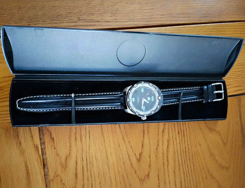 Star trek quartz wristwatch - star,