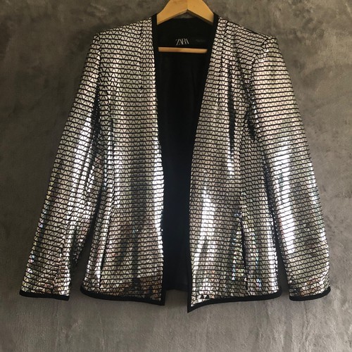 Zara silver triangle - ,