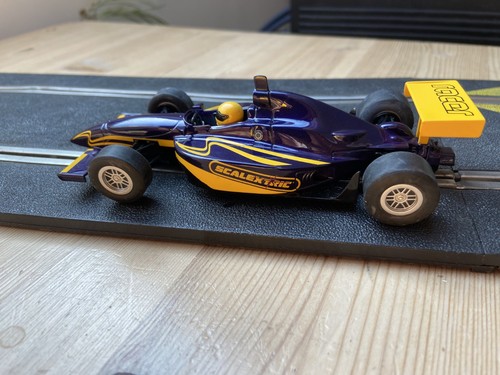 Scalextric c2606 dallara indy - scalextric,
