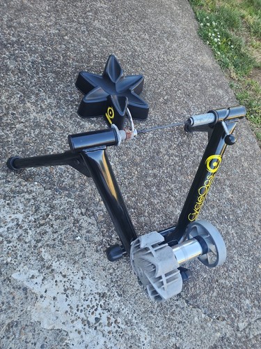 Cycleops bike trainer - cycleops,