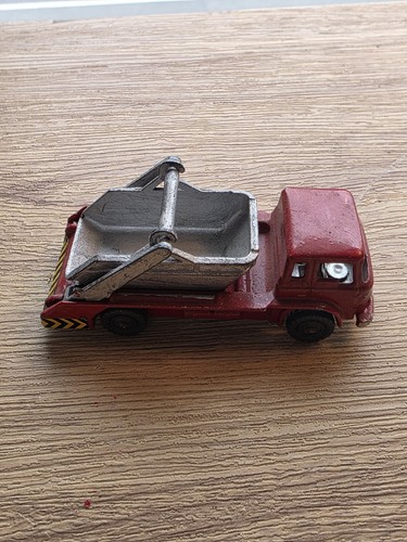 Rare vintage husky bedford - husky, tk