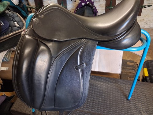 Gfs monarch dressage - dressage, saddle