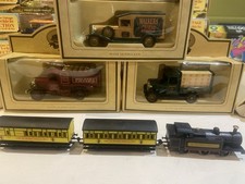 N Gauge Train Set And Die Cast