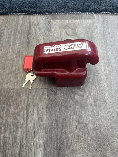 Caravan hitch lock with - hitch,