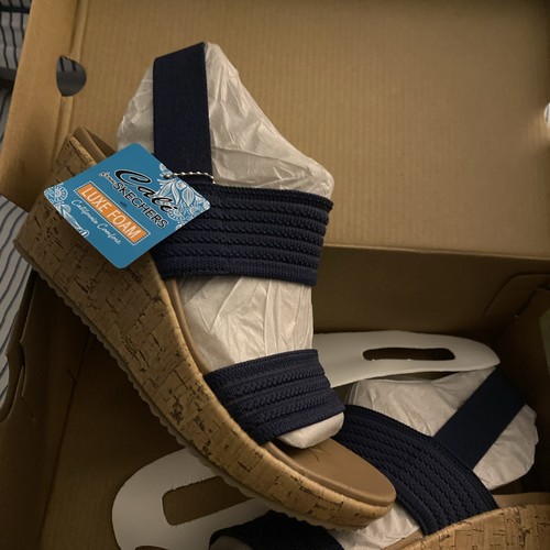 Cali from sketchers - from, luxe
