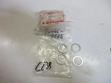 C238. Kawasaki KZ 1000 Police Washer Camshaft Engine 92022-1175