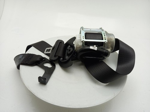 Vauxhall astra seat - seat, belt