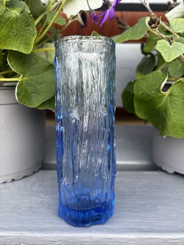 Ravenhead blue bark effect - bark,