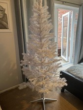 6ft White Artificial Christmas Tree – Modern Slim Design with Sturdy Base