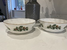 1960s Queen”s Rosina ‘Yuletide’ bone china 8” serving bowls  x 2.  