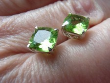Gemporia Peridot earrings