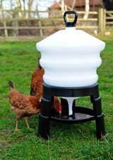 1 x BEC 30ltr Tripod Drinker ideal for Chicken, Pheasant, Poultry