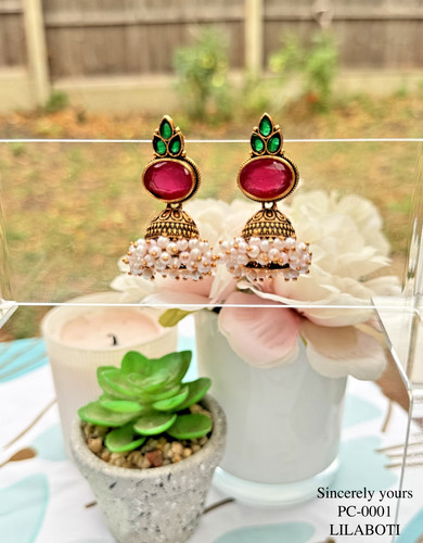 Traditional jhumka