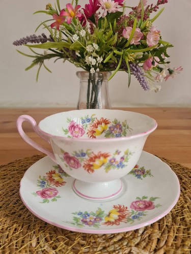 Shelley england vintage cup - a,