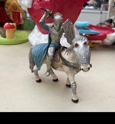 Schleich knights and riders - and,
