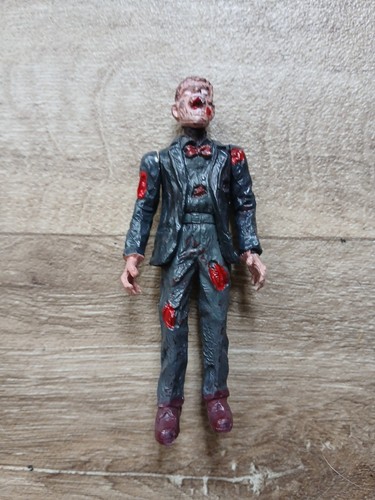 Resident evil figure zombie - resident,