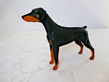 RESIN DOBERMAN PINCHER